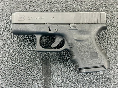 GLOCK 27 GEN 3 40 Smith & Wesson - Image 3 of 8