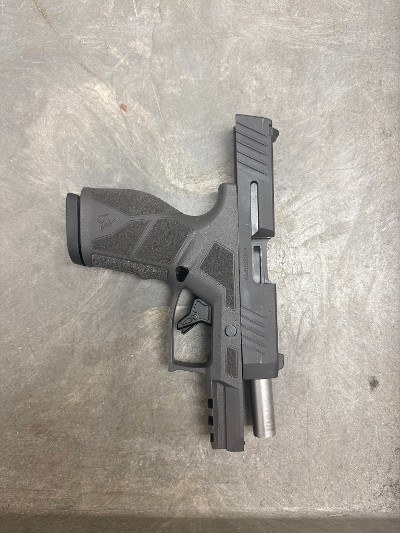 TAURUS GX2 9MM LUGER (9x19 PARA) - Image 2 of 10