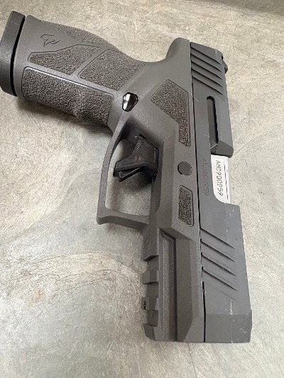 TAURUS GX2 9MM LUGER (9x19 PARA) - Image 5 of 10