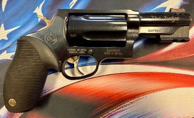 TAURUS THE JUDGE .45lc / .410 - Image 2 of 3