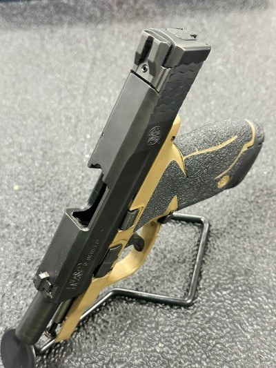 SMITH & WESSON M&P9 SHIELD 9MM LUGER (9x19 PARA) - Image 8 of 8