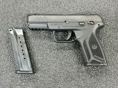 RUGER SECURITY-9 9MM LUGER (9x19 PARA) - Image 1 of 7
