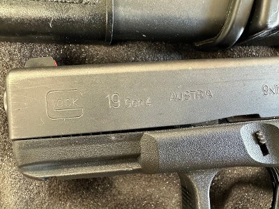 GLOCK G19 GEN 4 9MM LUGER (9X19 PARA) - Image 3 of 12