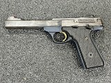 BROWNING BUCKMARK 22 - PISTOL .22 LR - Image 1 of 6