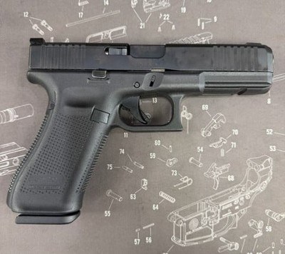 GLOCK G17 GEN 5 MOS FS 9MM LUGER (9X19 PARA) - Image 1 of 5