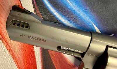 TAURUS 425 .41 REM MAG - Image 4 of 6