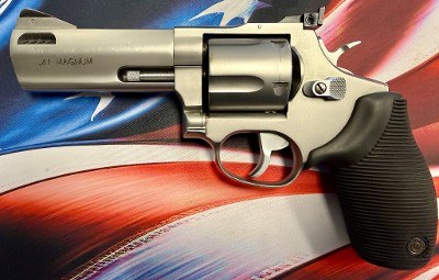 TAURUS 425 .41 REM MAG - Image 5 of 6