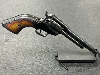HERITAGE MFG. ROUGH RIDER-22 .22 LR - Image 4 of 6