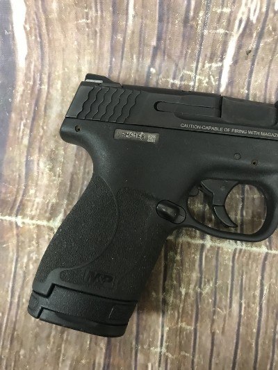 SMITH & WESSON M&P 9 Sheild M2.0 w/ Crimson Trace Equipped 9MM LUGER (9x19 PARA) - Image 5 of 6