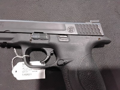 SMITH & WESSON M&P 9 9MM LUGER (9x19 PARA) - Image 3 of 9
