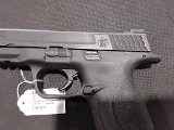 SMITH & WESSON M&P 9 9MM LUGER (9x19 PARA) - Image 3 of 9
