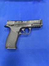 SMITH & WESSON M&P22 .22 LR - Image 3 of 3