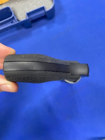SMITH & WESSON 442 AIRWEIGHT .38 SPL - Image 4 of 5