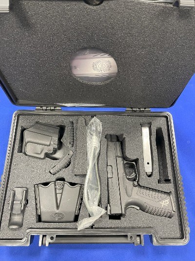 SPRINGFIELD ARMORY XDM 9MM LUGER (9x19 PARA) - Image 1 of 7