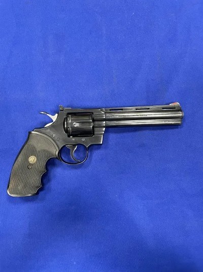 COLT PYTHON .38 SPECIAL/.357 MAGNUM - Image 4 of 7