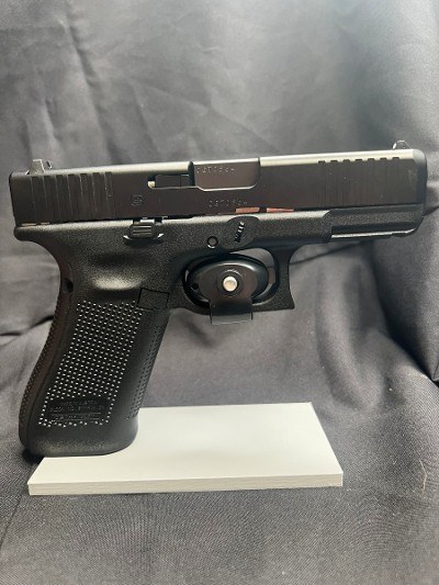 GLOCK 45V 9MM LUGER (9x19 PARA) - Image 1 of 5