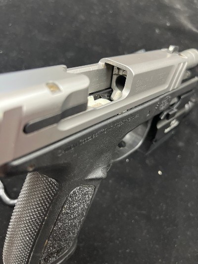 SMITH & WESSON SD9 VE 9MM LUGER (9x19 PARA) - Image 9 of 11