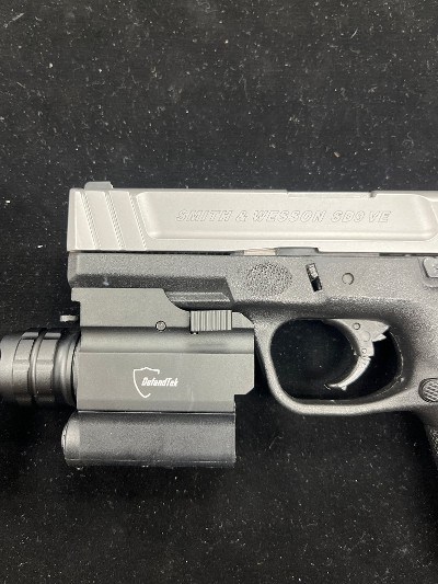 SMITH & WESSON SD9 VE 9MM LUGER (9x19 PARA) - Image 3 of 11