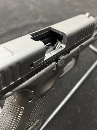 GLOCK 44 .22LR/.22MAG - Image 7 of 8