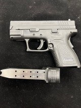 SPRINGFIELD ARMORY XD-40 SUB COMPACT .40 S&W - Image 1 of 9