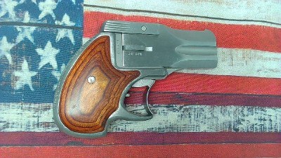 AMERICAN DERRINGER CORPORATION DA38 .38 SPL - Image 1 of 12