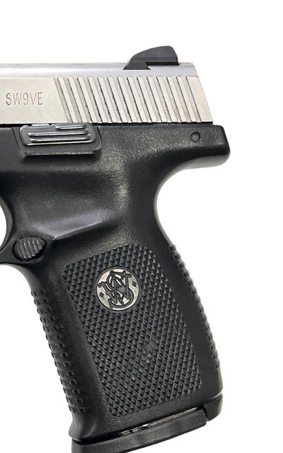 SMITH & WESSON SW9VE 9MM LUGER (9x19 PARA) - Image 4 of 6