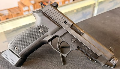 SIG SAUER P226 MK25 9MM LUGER (9x19 PARA) - Image 2 of 3