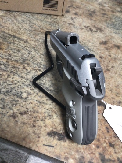 BERETTA TOMCAT COVERT GHOSTBUSTER .32 ACP - Image 4 of 4