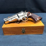 SMITH & WESSON 57 .41 REM MAG - Image 1 of 10