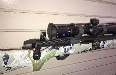 WEATHERBY MARK V .300 WBY MAG - Image 10 of 10