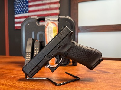 GLOCK G45 9MM LUGER (9x19 PARA) - Image 1 of 4