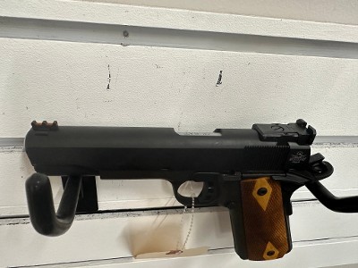 ROCK ISLAND ARMORY 1911 .45 ACP - Image 4 of 10