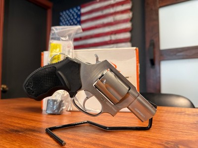 TAURUS 605 .357 MAG - Image 2 of 4