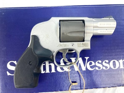 SMITH & WESSON 296 AIRLITE TI .44 MAG/.44 SPL - Image 2 of 4