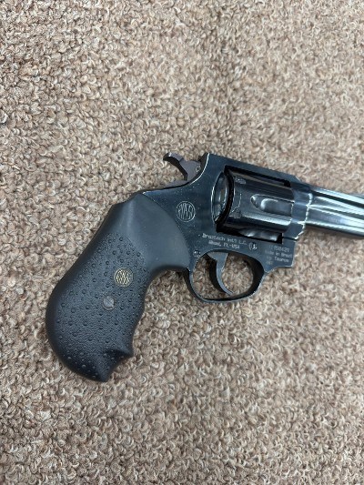 ROSSI 461 .357 MAG - Image 2 of 9