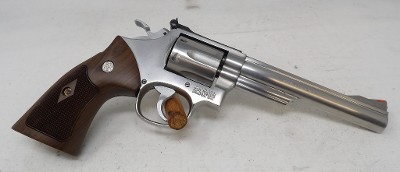 SMITH & WESSON 66-2 .357 MAG - Image 1 of 6