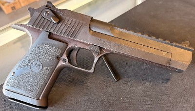 MAGNUM RESEARCH DESERT EAGLE .50 AE - Image 2 of 3