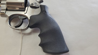 SMITH & WESSON 686-6 .357 MAG - Image 3 of 8
