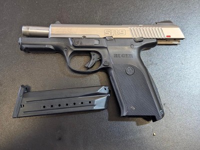 RUGER SR9 .9mm - Image 3 of 6