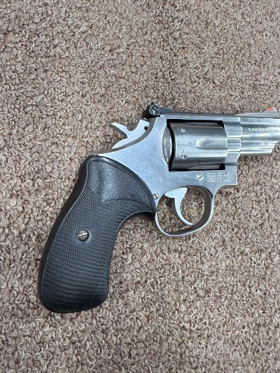 SMITH & WESSON 66-3 .357 MAG - Image 2 of 11