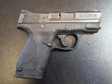 SMITH & WESSON M&P 40 SHIELD .40 - Image 2 of 6