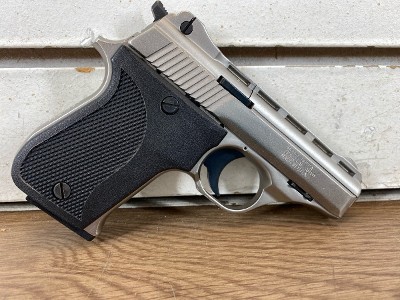 PHOENIX ARMS HP22A .22 LR - Image 4 of 9