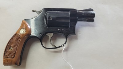 SMITH & WESSON 37 airweight .38 SPL - Image 8 of 10