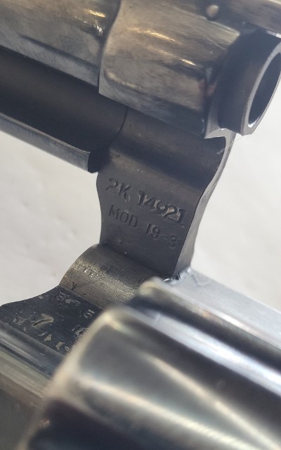 SMITH & WESSON 19-3 .357 MAG - Image 4 of 12