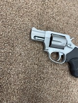 TAURUS 85 Ultra-Lite .38 SPL - Image 2 of 11