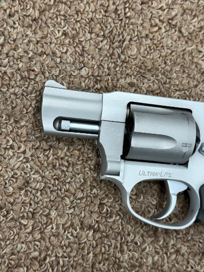 TAURUS 85 Ultra-Lite .38 SPL - Image 10 of 11