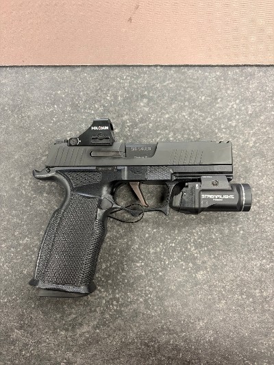 SIG SAUER P365 X-MACRO COMP 9MM LUGER (9X19 PARA) - Image 1 of 2