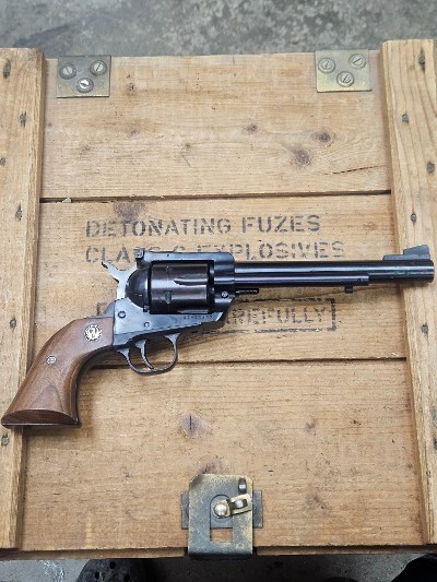 RUGER BLACKHAWK .357 MAG - Image 2 of 9
