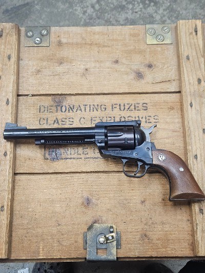 RUGER BLACKHAWK .357 MAG - Image 1 of 9