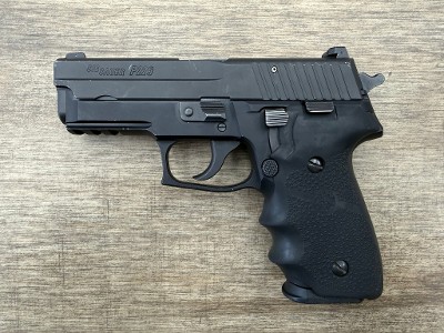 SIG SAUER P229 9MM LUGER (9x19 PARA) - Image 1 of 4